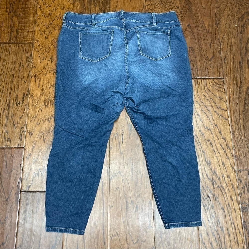 Torrid premium casual jeans - Picture 2 of 12